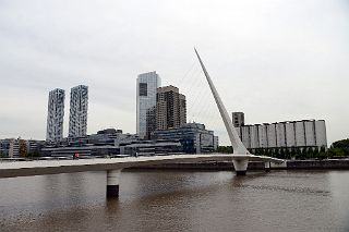 09 Puenta de la Mujer Bridge of Women With Hotel Torres del Yacht, Repsol-YPF Tower Behind In Puerto Madero Buenos Aires.jpg